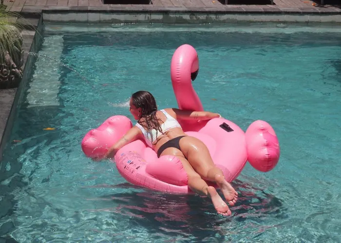 Lushy Hostel